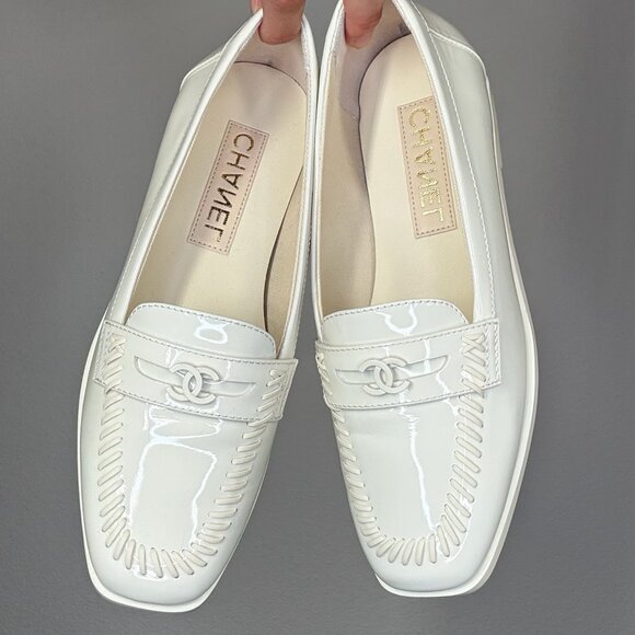 Chanel Cream Patent Loafers - Picture 2 of 6